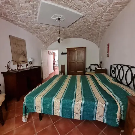 Morea-relax In Piscina Putignano