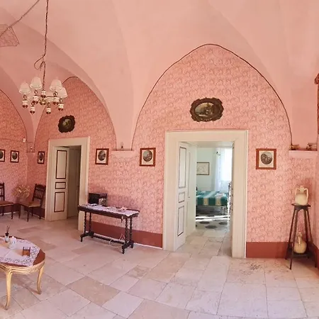 Morea-relax In Piscina Путиньяно