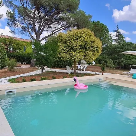 Morea-relax In Piscina Путиньяно