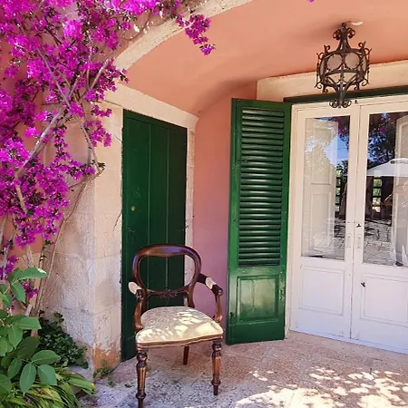 Holiday home Morea-relax In Piscina Putignano