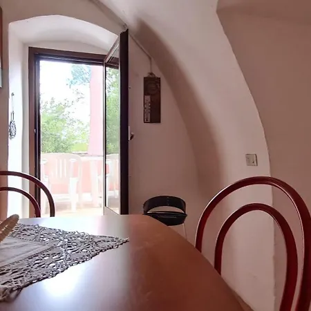 Morea-relax In Piscina Holiday home