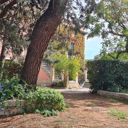 Villa Morea -2 Case Indipendenti Con Piscina