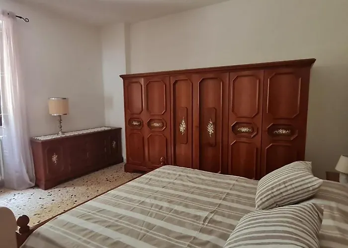 Morea-relax In Piscina * פוטיניאנו